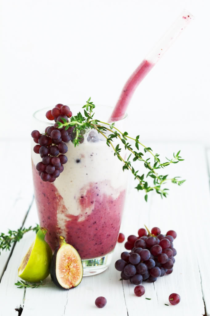 Late Summer Oat Milk Smoothie with Figs and Grapes