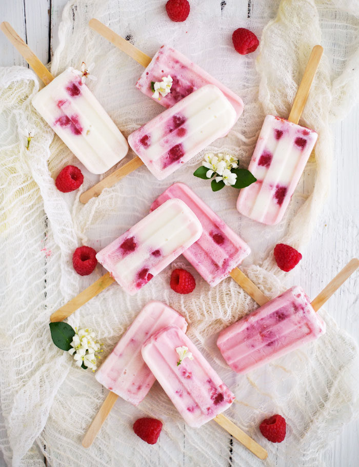 Homemade Yogurt and Frozen Yogurt Lemongrass Raspberry Pops