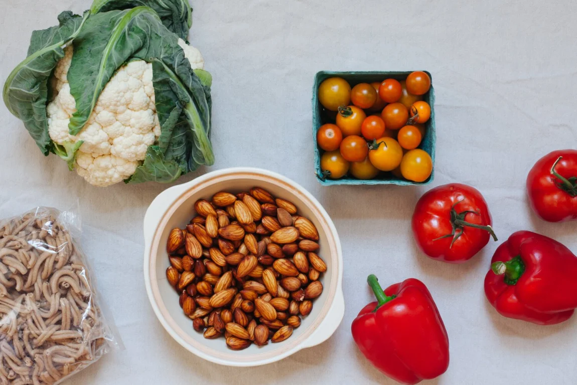 Sprouted Almond Romesco Pasta with Roasted Cauliflower and Blistered Tomatoes | Golubka Kitchen